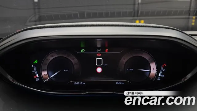 Peugeot 5008 2018 thumb 7