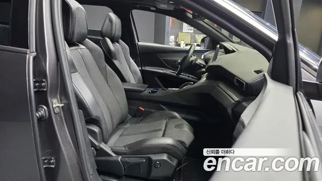 Peugeot 5008 2018 thumb 10