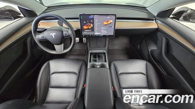 Tesla Model 3 2021 thumb 7