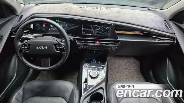 Kia Niro 2023 thumb 7