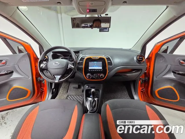 Renault-KoreaSamsung Captur 2014 thumb 6