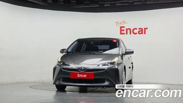 Toyota Prius 2019 thumb 3