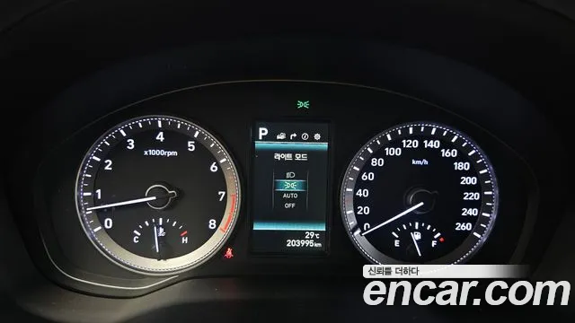 Hyundai Grandeur 2016 thumb 8