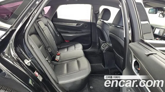 Hyundai Grandeur 2016 thumb 12