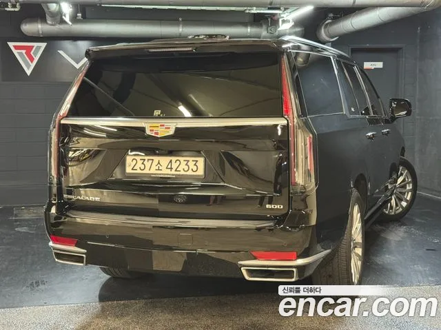 Cadillac Escalade 2021 thumb 4