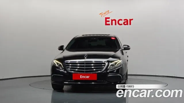 Mercedes-Benz E-Класс 2019 thumb 3