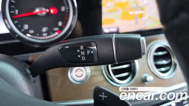 Mercedes-Benz E-Класс 2019 thumb 9