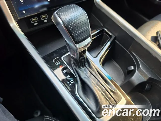 KG_Mobility_Ssangyong Torres 2022 thumb 9