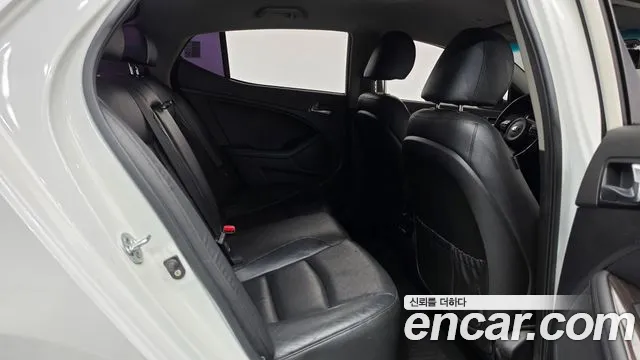 Kia K5 2015 thumb 12
