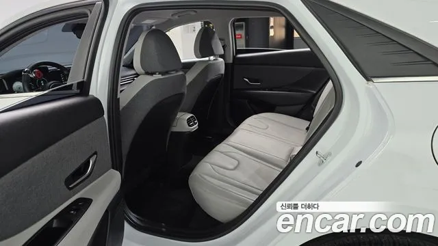 Hyundai Avante 2023 thumb 10
