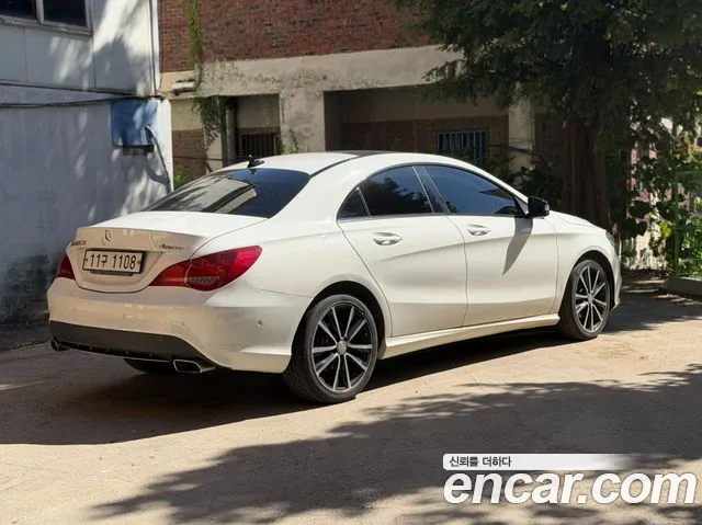 Mercedes-Benz CLA 2015 thumb 3