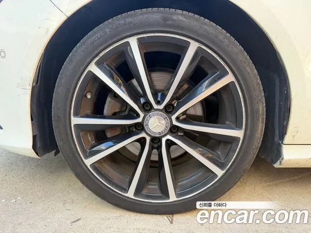 Mercedes-Benz CLA 2015 thumb 5