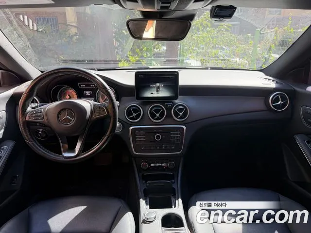 Mercedes-Benz CLA 2015 thumb 7
