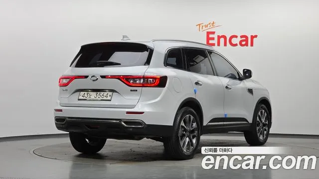 Renault-KoreaSamsung Koleos 2019 thumb 2