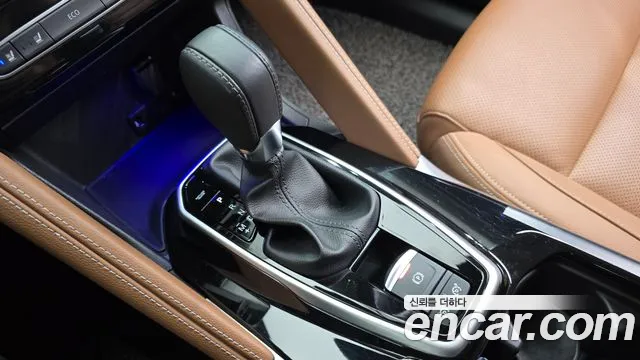 Renault-KoreaSamsung Koleos 2022 thumb 9