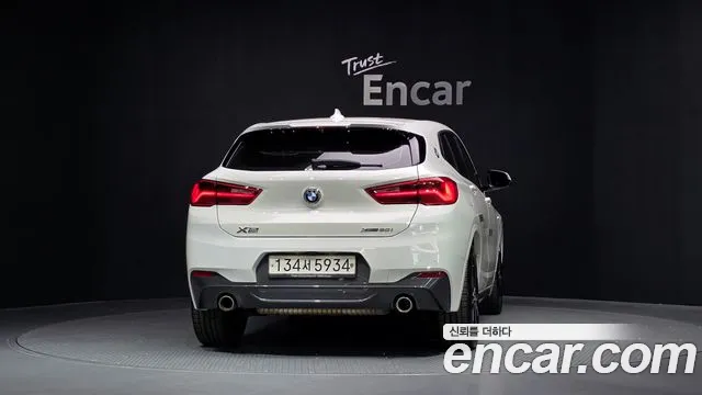 BMW X2 (F39) 2020 thumb 4