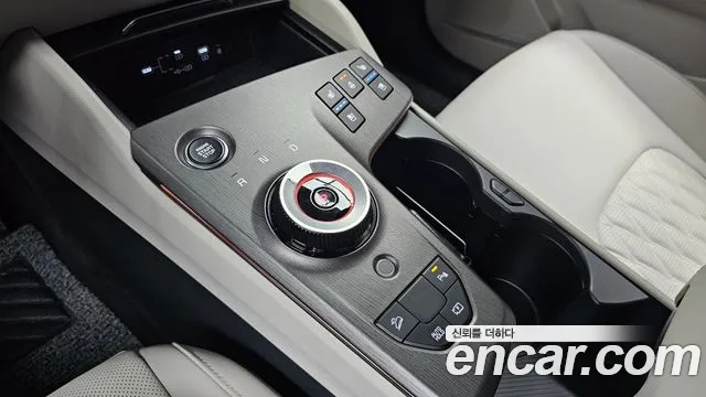 Kia Sportage 2025 thumb 8