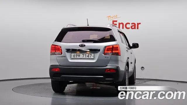 Kia Sorento 2009 thumb 4