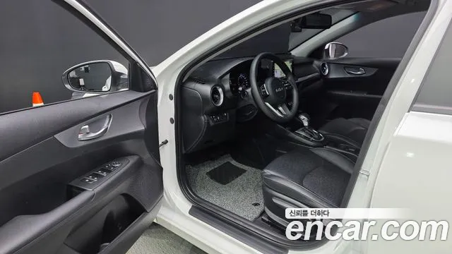 Kia K3 2021 thumb 10