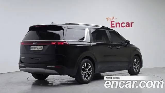 Kia Carnival 2023 thumb 2