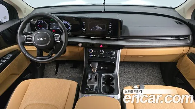 Kia Carnival 2023 thumb 7