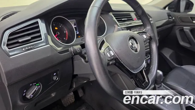 Volkswagen Tiguan 2020 thumb 9