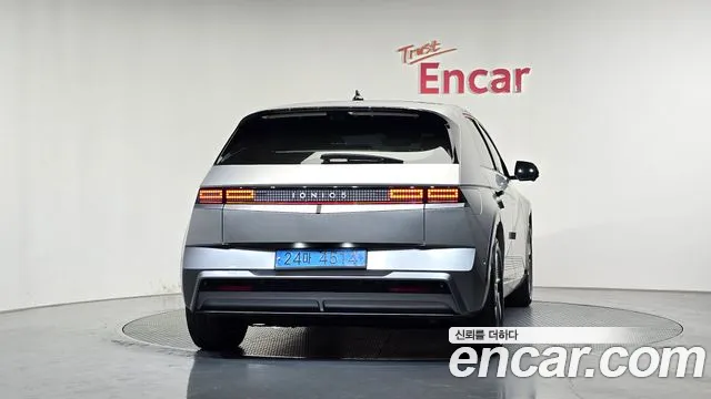 Hyundai IONIQ 5 2024 thumb 4