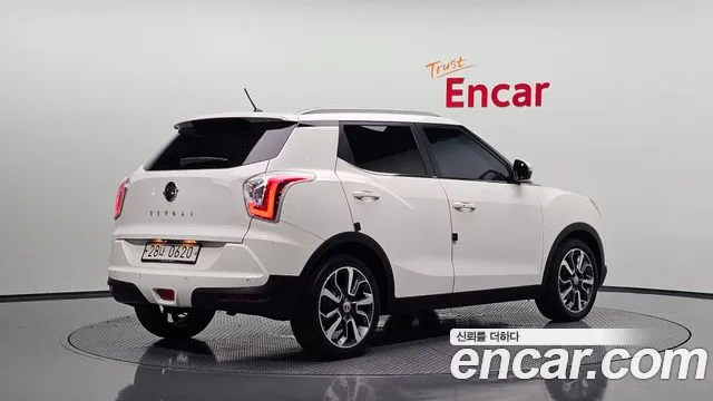 KG_Mobility_Ssangyong TIBOLI 2016 thumb 2