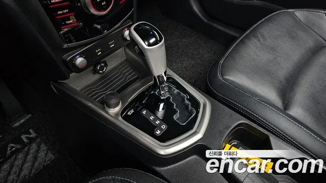 KG_Mobility_Ssangyong TIBOLI 2016 thumb 9