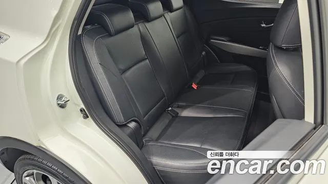 KG_Mobility_Ssangyong TIBOLI 2016 thumb 11