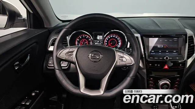 KG_Mobility_Ssangyong TIBOLI 2016 thumb 12
