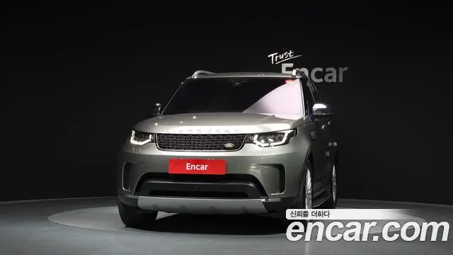 Land Rover Discovery 2018 thumb 3