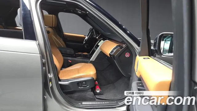 Land Rover Discovery 2018 thumb 11