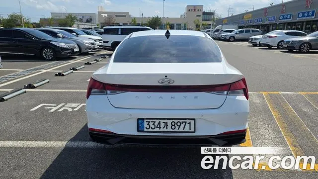 Hyundai Avante 2021 thumb 4