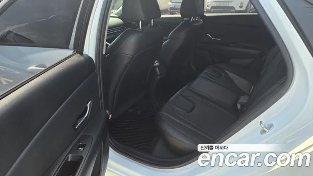 Hyundai Avante 2021 thumb 10