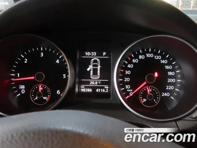 Volkswagen Golf Sportsvan 2013 thumb 5