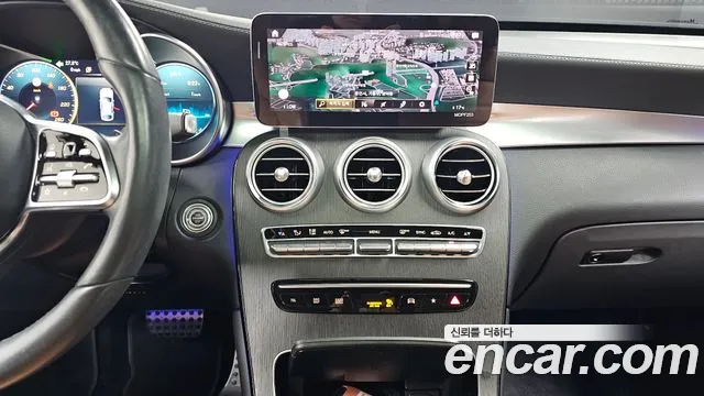 Mercedes-Benz GLC 2021 thumb 12