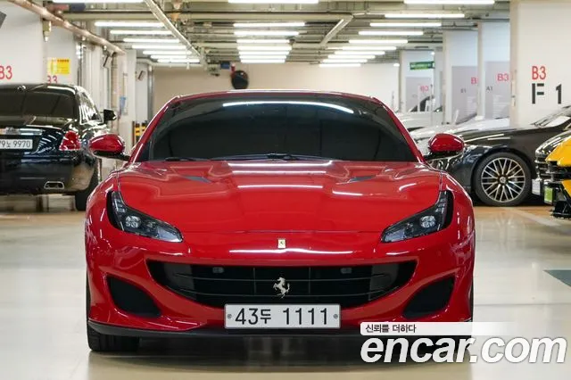 Ferrari Portofino 2019 thumb 3