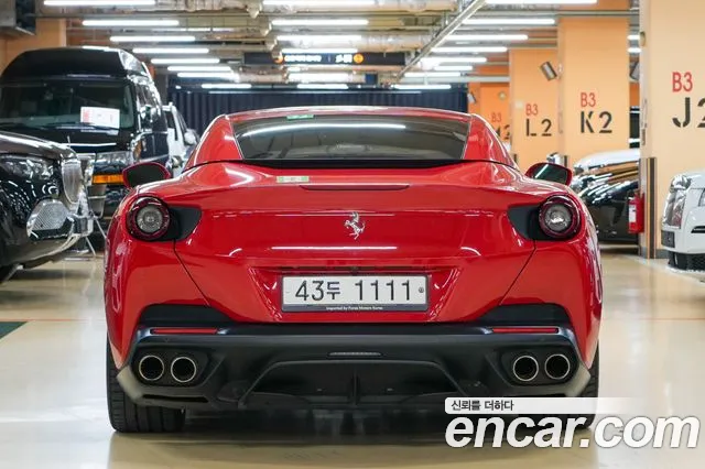 Ferrari Portofino 2019 thumb 4