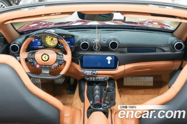 Ferrari Portofino 2019 thumb 5