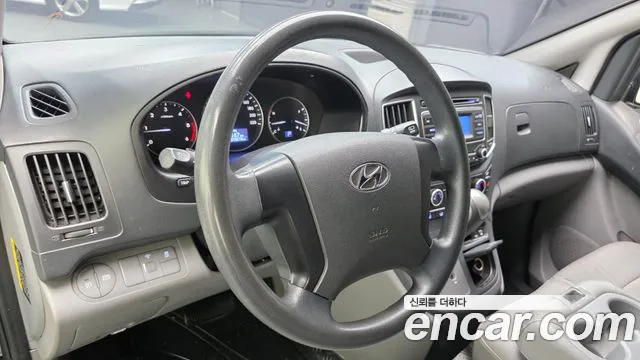 Hyundai Starex 2018 thumb 12