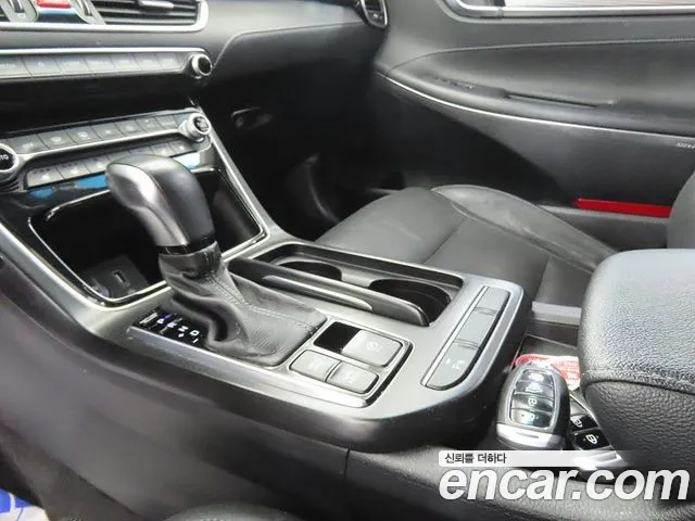 Hyundai Grandeur 2017 thumb 9