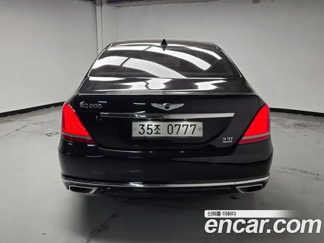 Genesis G90 2016 thumb 4