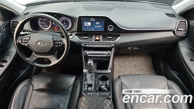 Hyundai Grandeur 2016 thumb 7
