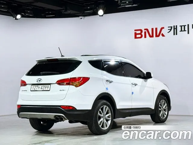 Hyundai Santa Fe 2013 thumb 2