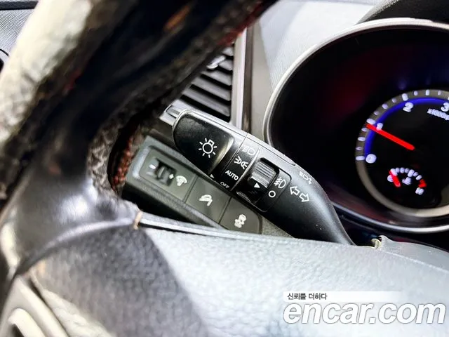 Hyundai Santa Fe 2013 thumb 7
