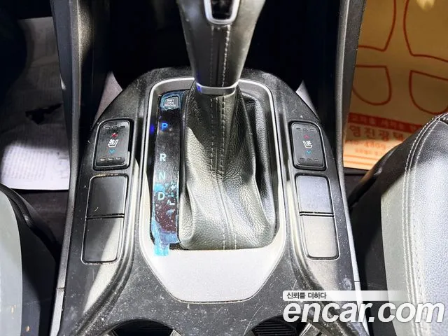 Hyundai Santa Fe 2013 thumb 9