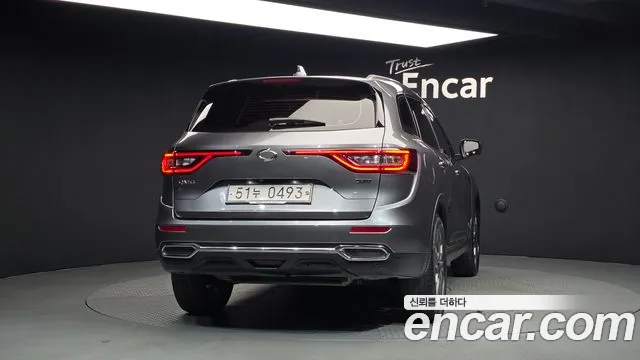 Renault-KoreaSamsung Koleos 2016 thumb 4
