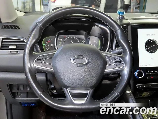 Renault-KoreaSamsung Koleos 2020 thumb 8