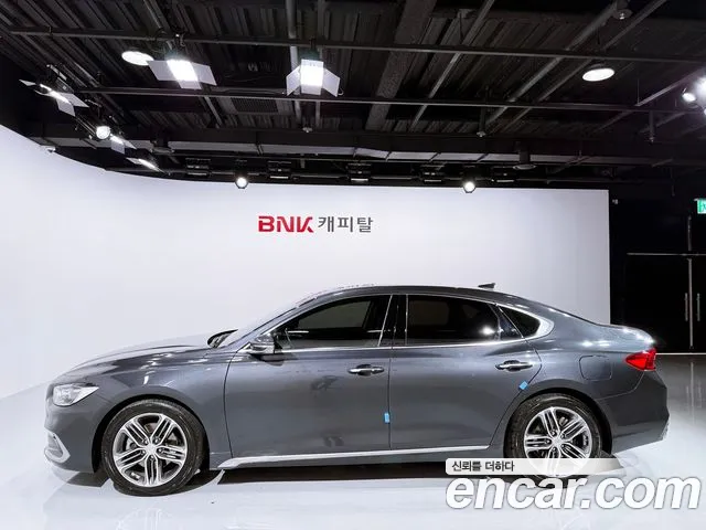 Hyundai Grandeur 2017 thumb 3